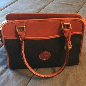 Dooney&Bourke Handbag